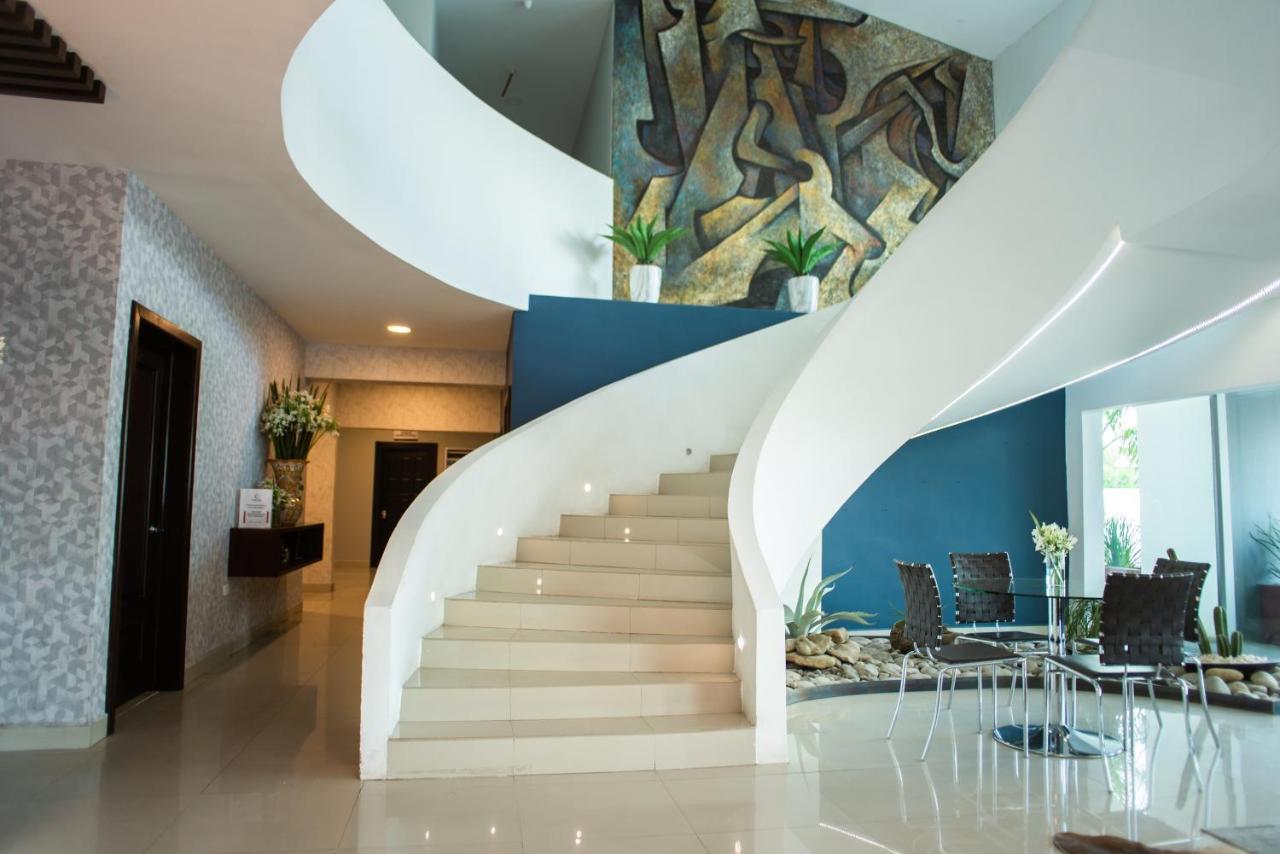 Stay Inn Hotels Reynosa Bagian luar foto
