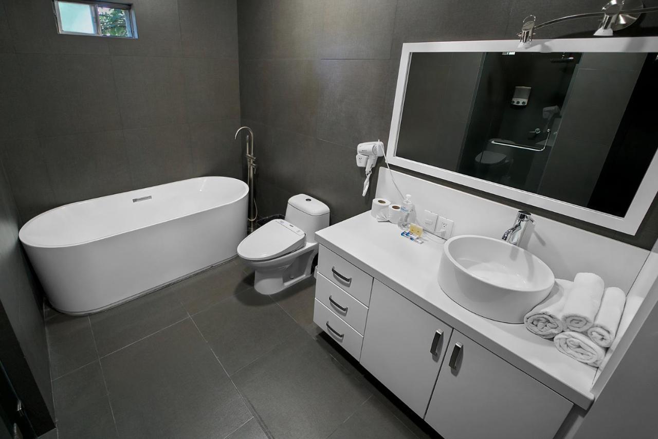 Stay Inn Hotels Reynosa Bagian luar foto
